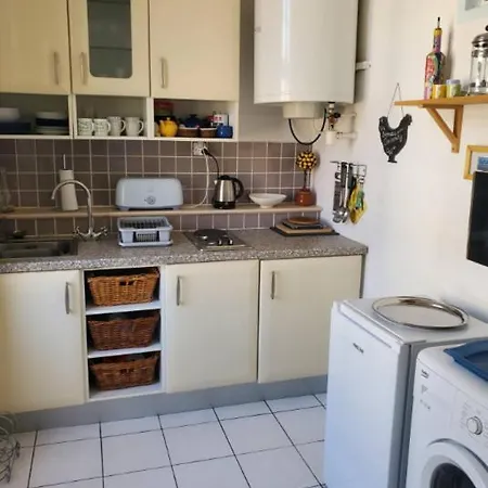 A Deux Pas Du Port Yourhosthelper * Nizza