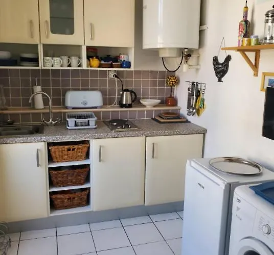 A Deux Pas Du Port Yourhosthelper * Νίκαια