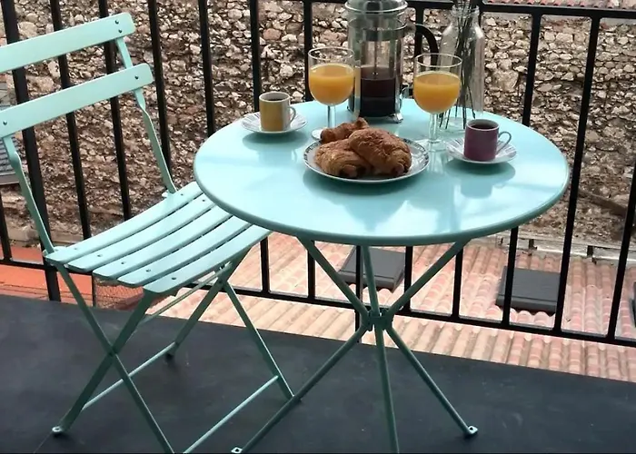 A Deux Pas Du Port Yourhosthelper Διαμέρισμα Νίκαια