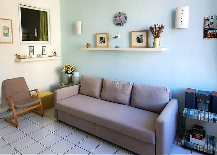 Διαμέρισμα A Deux Pas Du Port Yourhosthelper